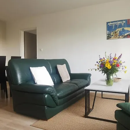 Entier - 8 Personnes - דירה *